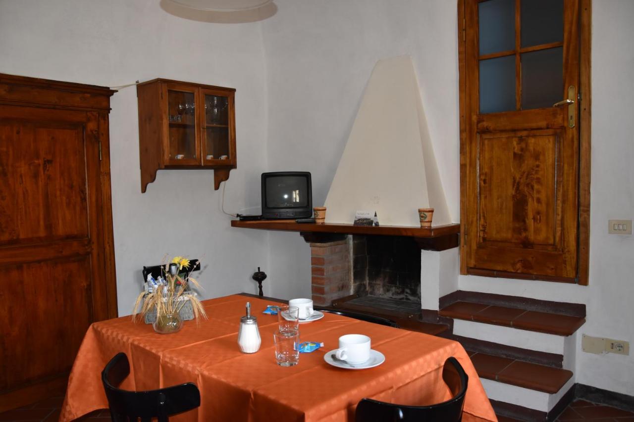 Borgo Vecchio Hotell Montalcino Exteriör bild